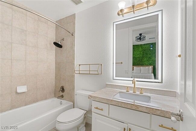 property at 2272 Coral Ridge Ave