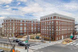 Maycroft Apartments in Washington, DC - Building Photo - Building Photo