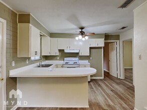 1724 Breckenridge St in Texarkana, TX - Building Photo - Building Photo