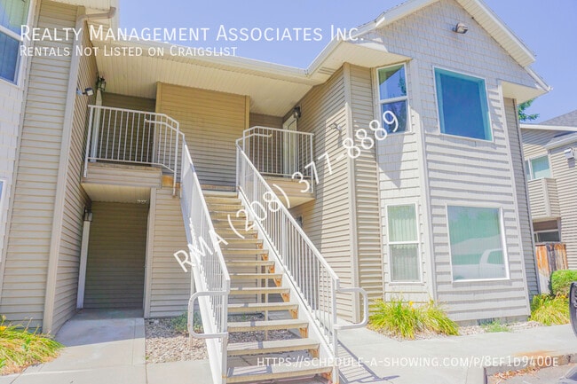 property at 1003 N Stilson Rd