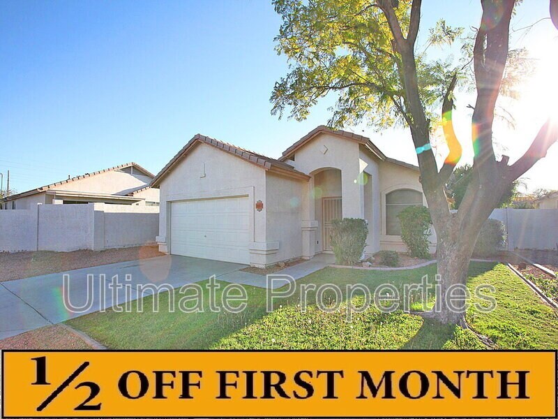 8865 N 66th Dr in Glendale, AZ - Building Photo