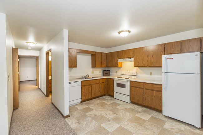 Weston Pines Apartments in Schofield, WI - Building Photo - Building Photo