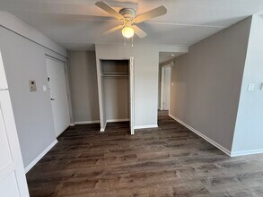 1128 Des Plaines Ave in Forest Park, IL - Building Photo - Building Photo