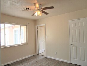 319 E Church Ave in Ridgecrest, CA - Building Photo - Building Photo