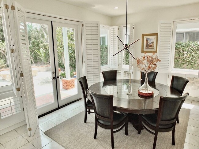6225 Napoli Ct in Long Beach, CA - Building Photo - Building Photo