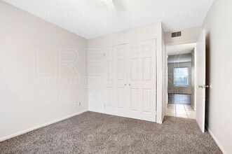 4405 Kern Ct in Louisville, KY - Building Photo - Building Photo