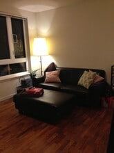 3104 Western Ave, Unit 522 in Seattle, WA - Building Photo - Building Photo