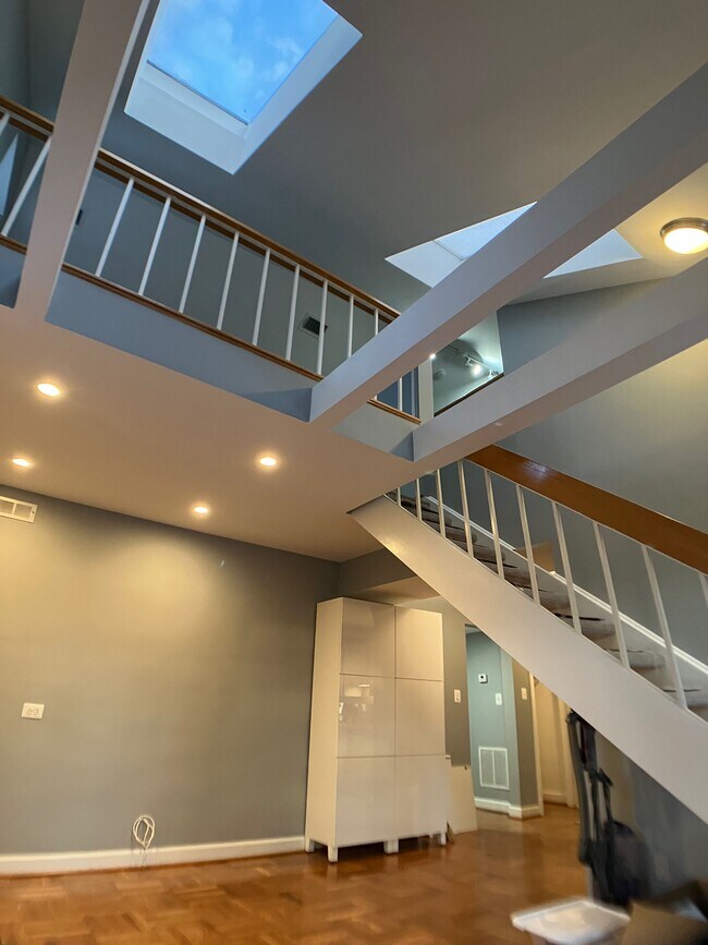 2729 Ordway St NW Rentals in Washington, DC