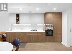 6833-6833 Pearson Wy in Richmond, BC - Building Photo - Building Photo