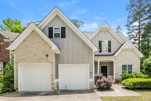 106 Shadow Creek Ct in Fairburn, GA - Building Photo