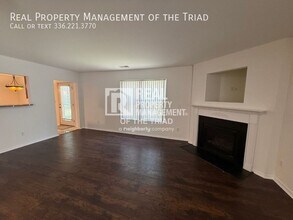 4547 Brimmer Pl Dr in Kernersville, NC - Building Photo - Building Photo