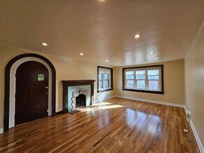 1401 Roslyn St in Denver, CO - Building Photo - Building Photo