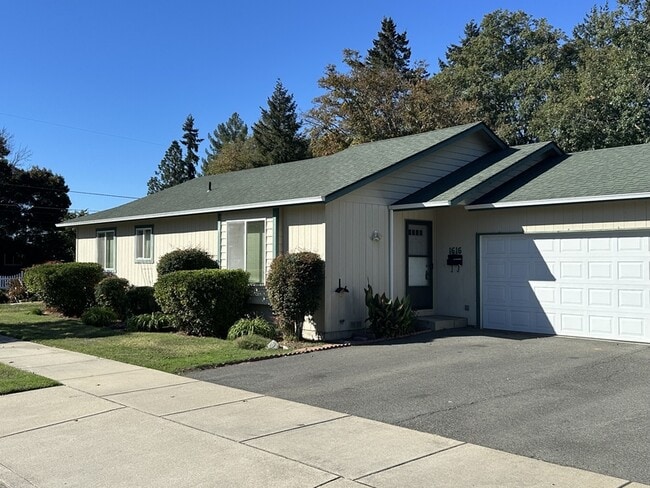 property at 1616 SW K St