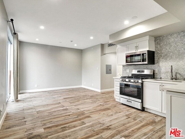 property at 842 11th Ct