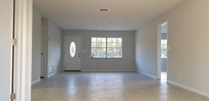 354 Shores Blvd in St. Augustine, FL - Building Photo - Building Photo