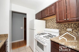 5820 N Sheridan Rd in Chicago, IL - Building Photo - Building Photo