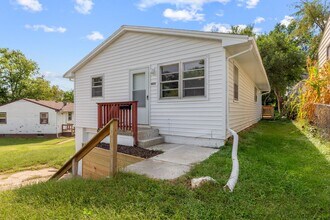 4655 Curtis Ave in Omaha, NE - Building Photo - Building Photo