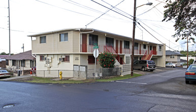 1618 Aupuni St in Honolulu, HI - Building Photo - Building Photo