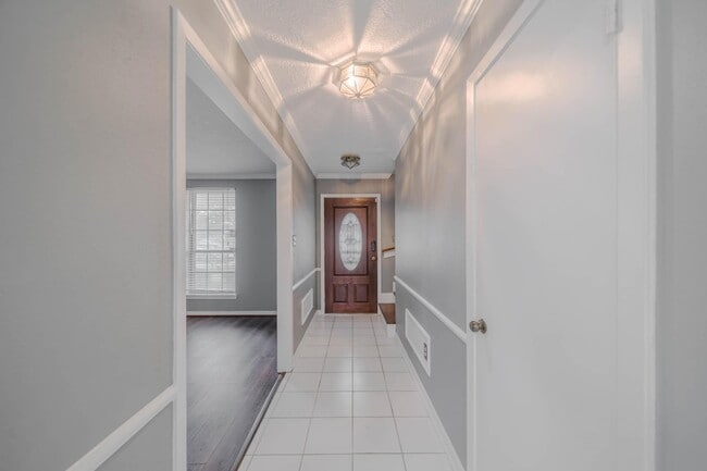 10910 Vanderford Dr in Houston, TX - Building Photo - Building Photo