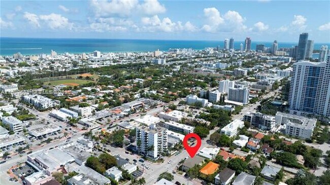 1460 West Ave in Miami Beach, FL - Foto de edificio - Building Photo