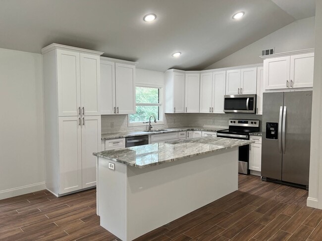 1805 Starling Dr in Jonesboro, AR - Building Photo - Building Photo
