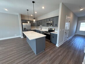 508 Jonathan Wade Cir in Clarksville, TN - Building Photo - Building Photo