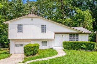 134 Freda Jane Ln in Birmingham, AL - Building Photo