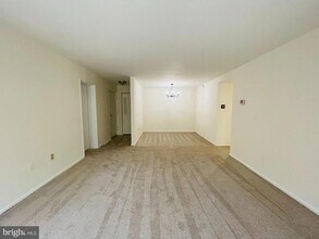 2570 Riva Rd in Annapolis, MD - Building Photo - Building Photo