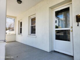 20 Church St W, Unit 1st floor in Greenwich, CT - Building Photo