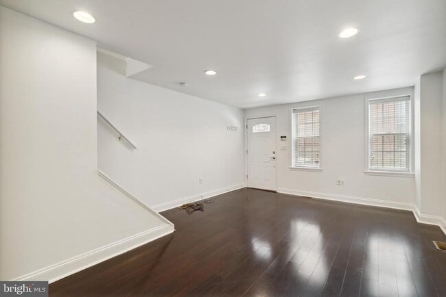 2205 League St in Philadelphia, PA - Building Photo - Building Photo
