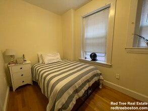 195 Winthrop Rd, Unit 2 in Brookline, MA - Foto de edificio - Building Photo