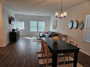 14007 Tordillo Dr in Elgin, TX - Building Photo - Building Photo