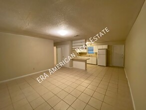 129 Twin Trees Dr in Defuniak Springs, FL - Building Photo - Building Photo