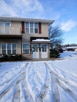 1306 Arthur Ave in Charleston, IL - Building Photo