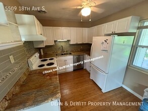 5509 18th Ave S in Gulfport, FL - Building Photo - Building Photo