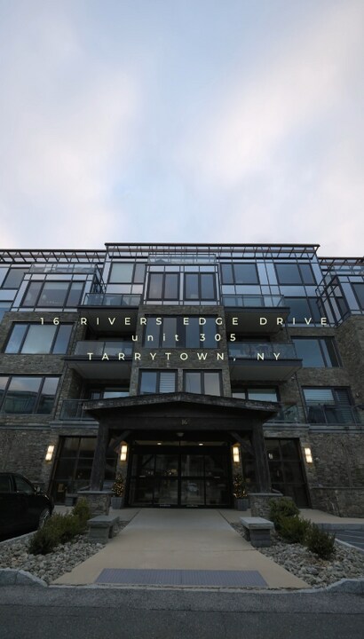 16 Rivers Edge Dr in Tarrytown, NY - Foto de edificio