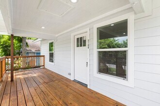 3106 Michigan St in Baytown, TX - Building Photo - Building Photo