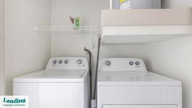 3383 Cedarplaza Ln, Unit 2215 in Dallas, TX - Building Photo - Building Photo