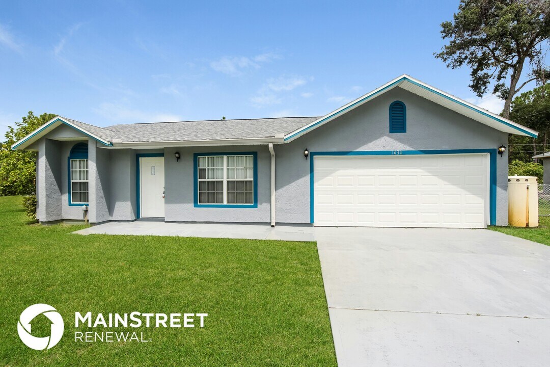 1431 Hanscom Rd SW in Palm Bay, FL - Building Photo