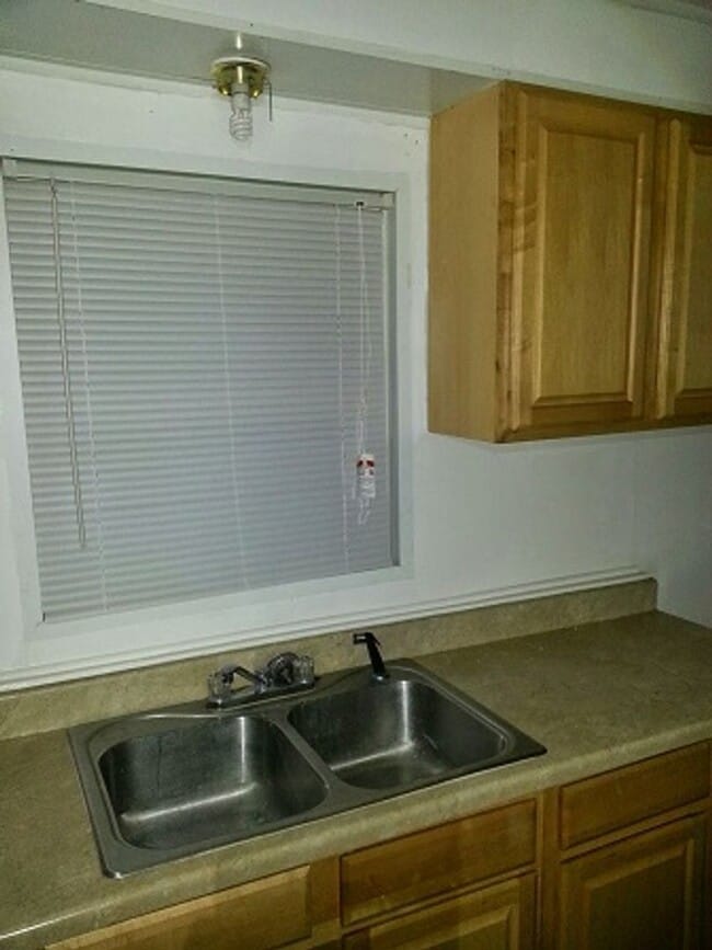6207 Mayflower Ave in Cincinnati, OH - Building Photo - Building Photo