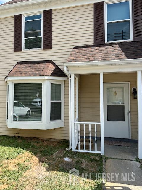 property at 31 Van Pelt Ct