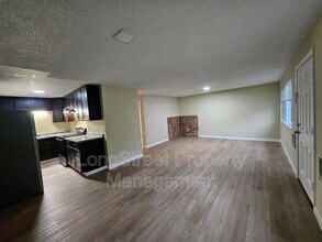 17635 SW Blanton St in Beaverton, OR - Building Photo - Building Photo