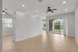 47 Lancaster Rd in Boynton Beach, FL - Building Photo - Building Photo