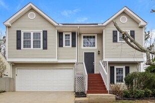 2327 Wavetree Ln NW in Acworth, GA - Building Photo