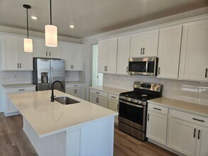 20765 E 57th Dr in Aurora, CO - Building Photo - Building Photo
