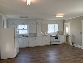 9524 Ross Rd in Mansfield, OH - Building Photo - Building Photo