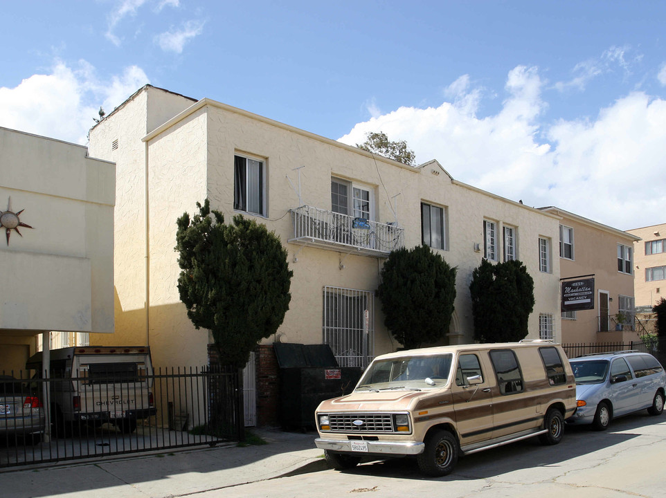 2651 S Manhattan Pl in Los Angeles, CA - Building Photo