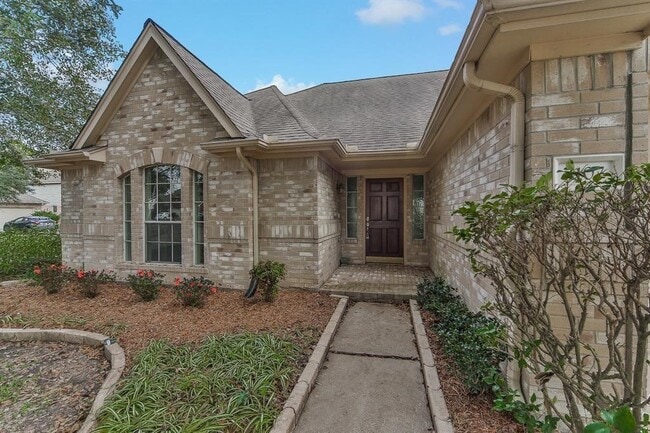 3107 Towering Oak St in Houston, TX - Building Photo - Building Photo