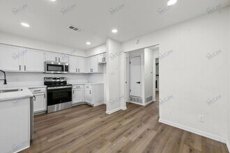 207 Pate Orr Rd S in Keller, TX - Building Photo - Building Photo