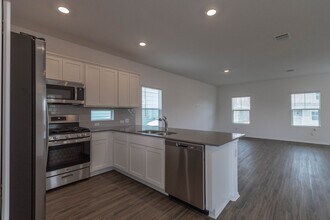 190 Rioja in Kyle, TX - Building Photo - Building Photo